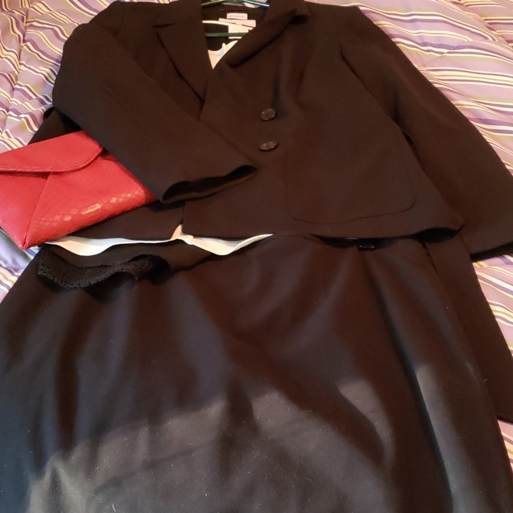 Suit